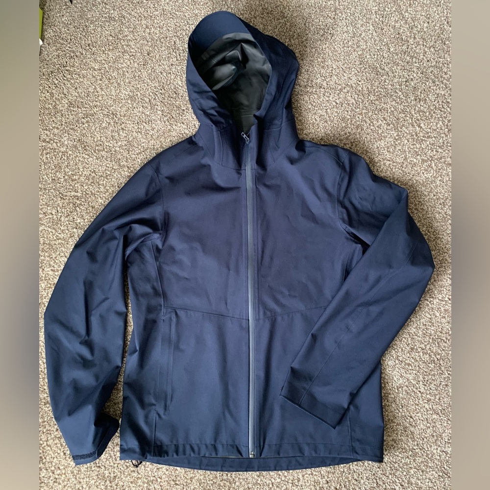 Uniqlo blocktech hoodie